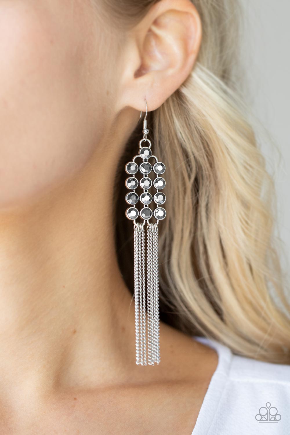 Tasteful Tassel Silver