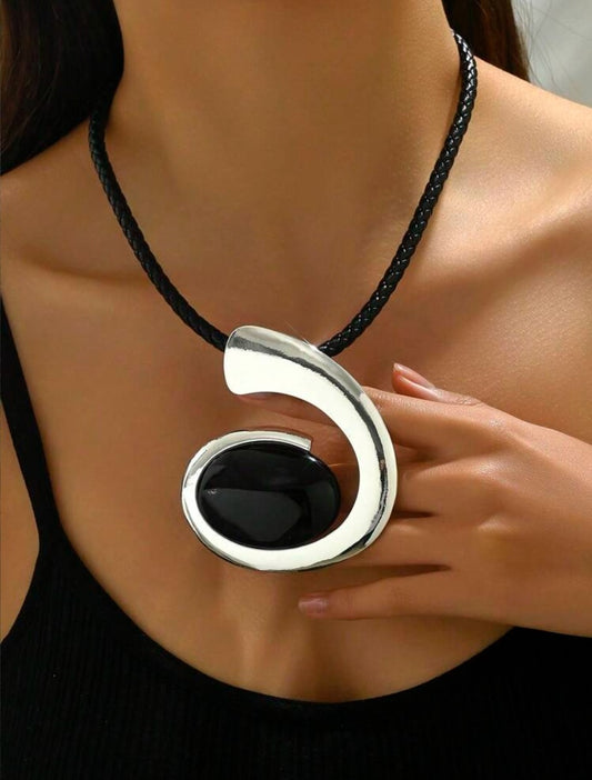 Exaggerated Swirl Necklace